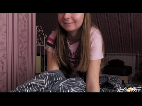 ❤️ Blondinė giliai čiulpia savo BFF ir gauna spermos į burną Anal porno prie mūsų lt.xxxtun.ru ☑
